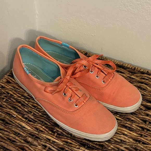 Taylor Swift Keds Spring Collection Melon Coral Champions Pink Canvas Sneakers - Picture 2 of 8
